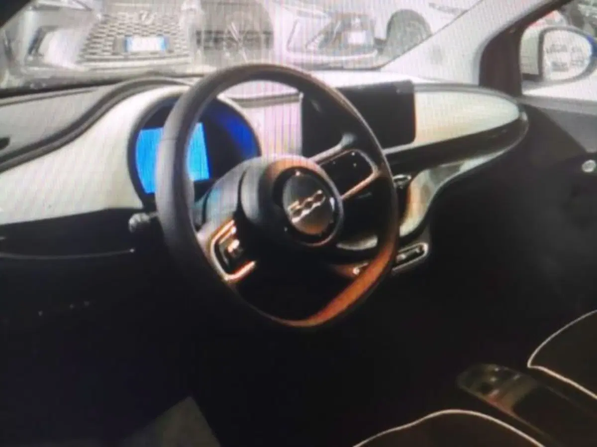 Fiat 500e usata a Forlì-Cesena (4)
