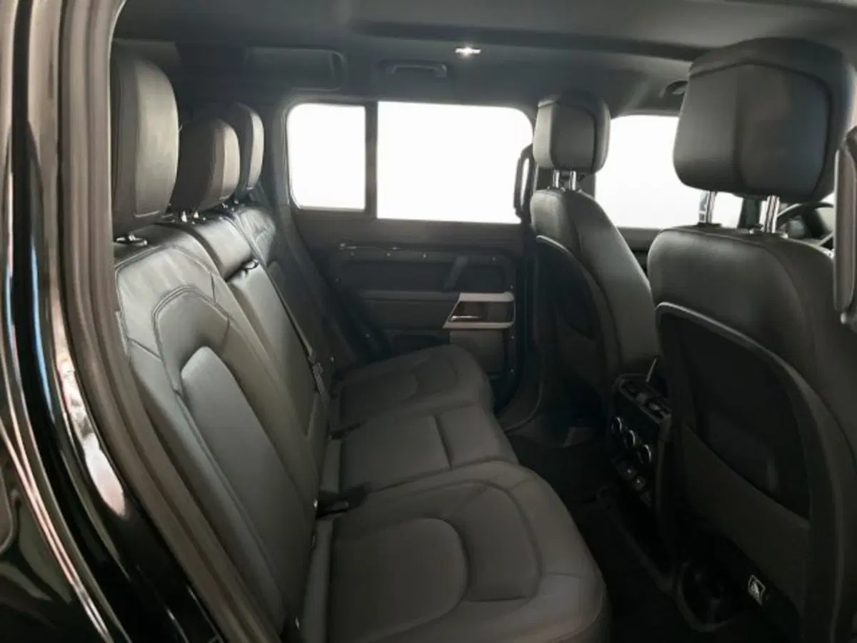 Land Rover Defender usata a Modena (5)