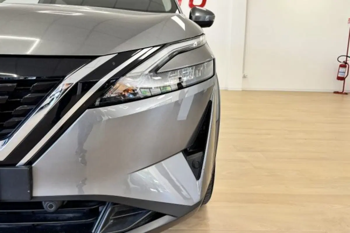 Nissan Qashqai usata a Latina (11)