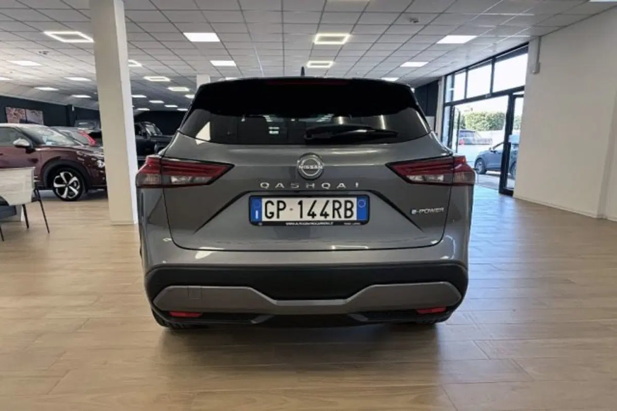 Nissan Qashqai usata a Latina (6)