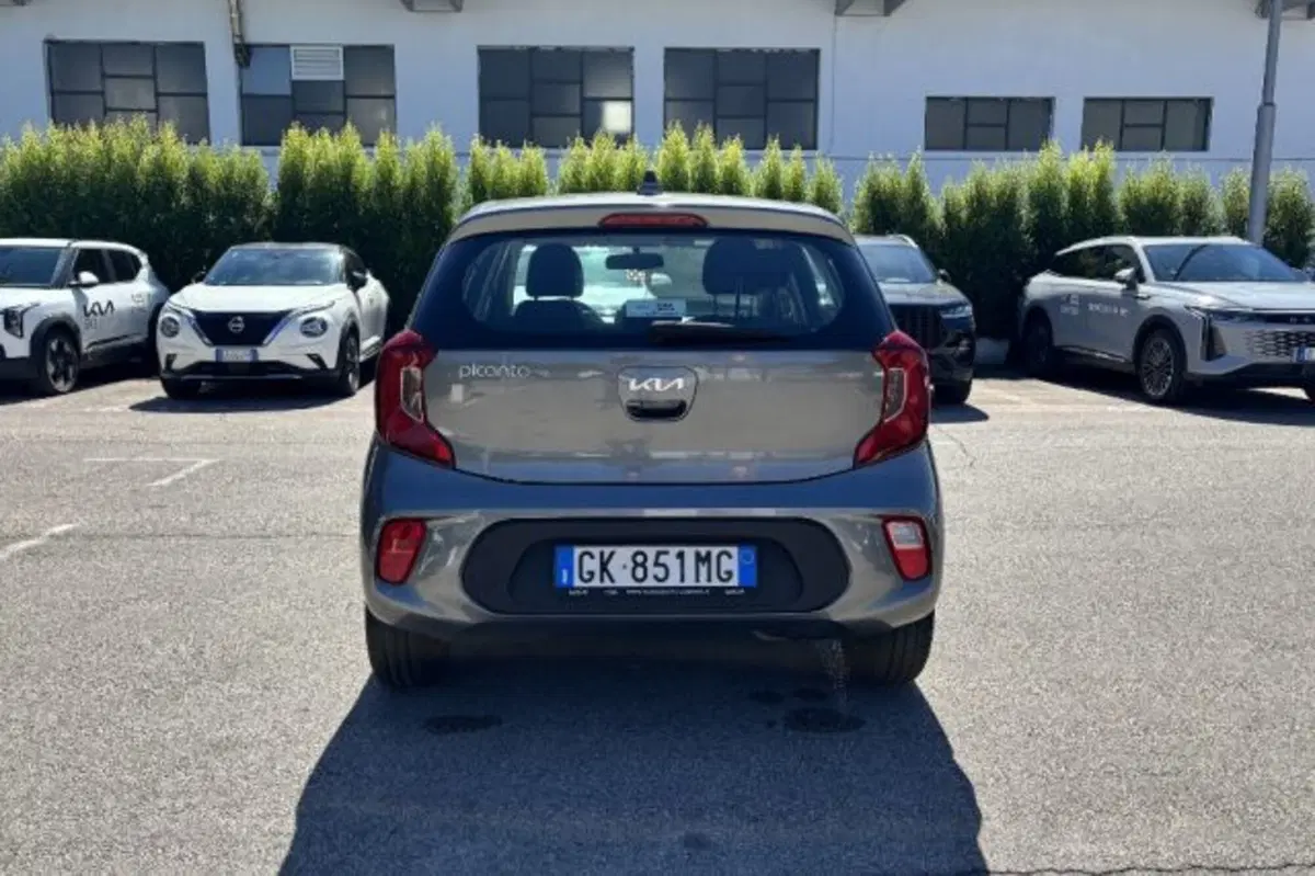 Kia Picanto usata a Latina (6)