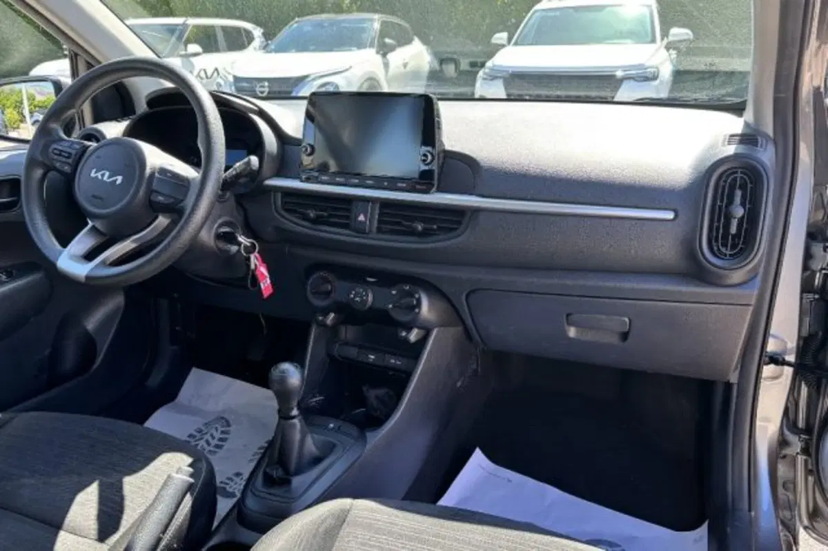 Kia Picanto usata a Latina (9)
