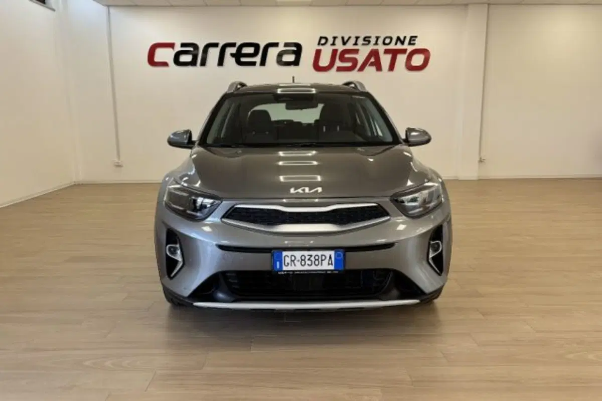 Kia Stonic usata a Latina (2)