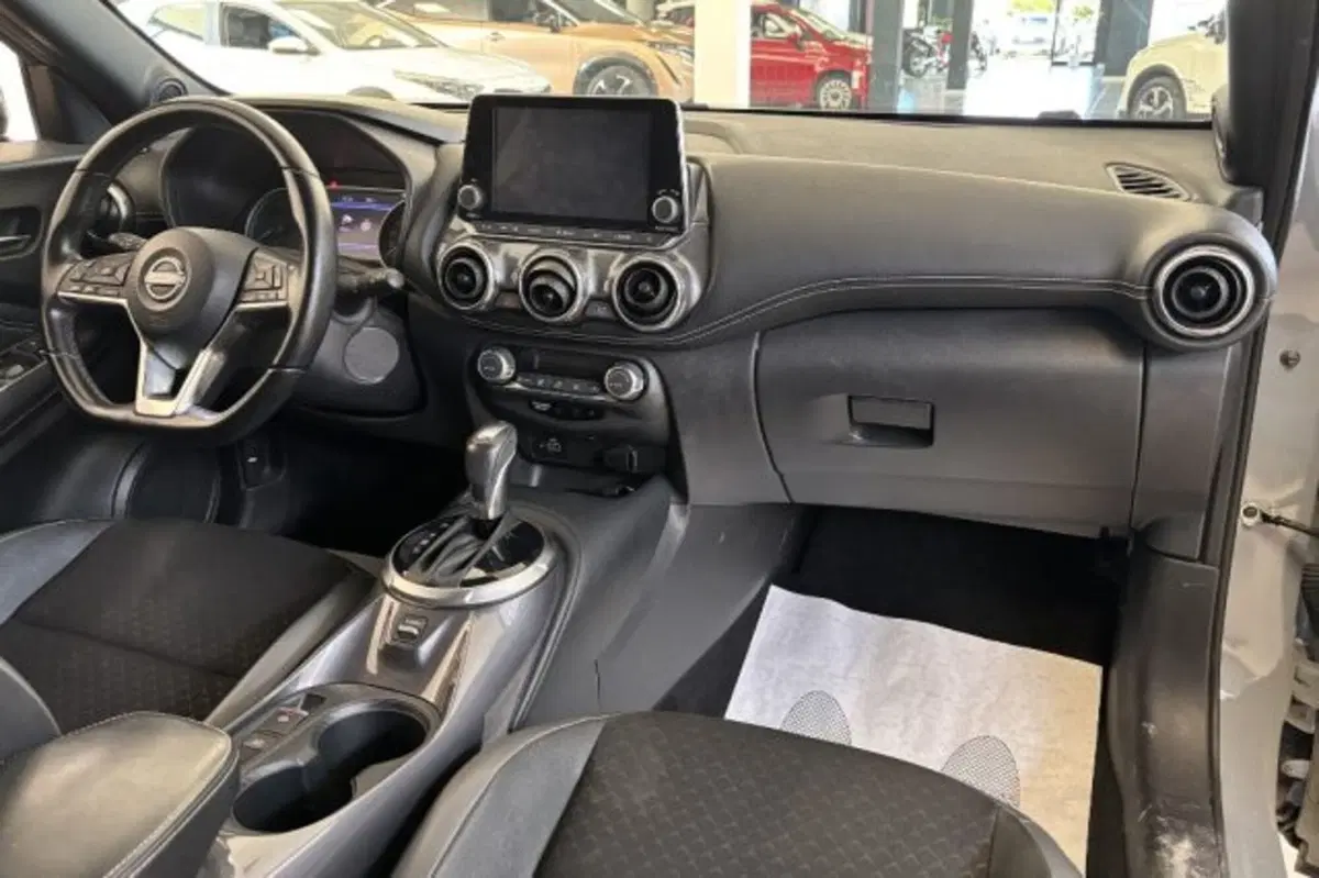 Nissan Juke usata a Latina (9)