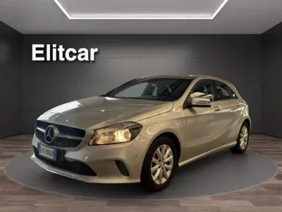 Mercedes-Benz Classe A 180 d Sport del 2016 usata a Magenta