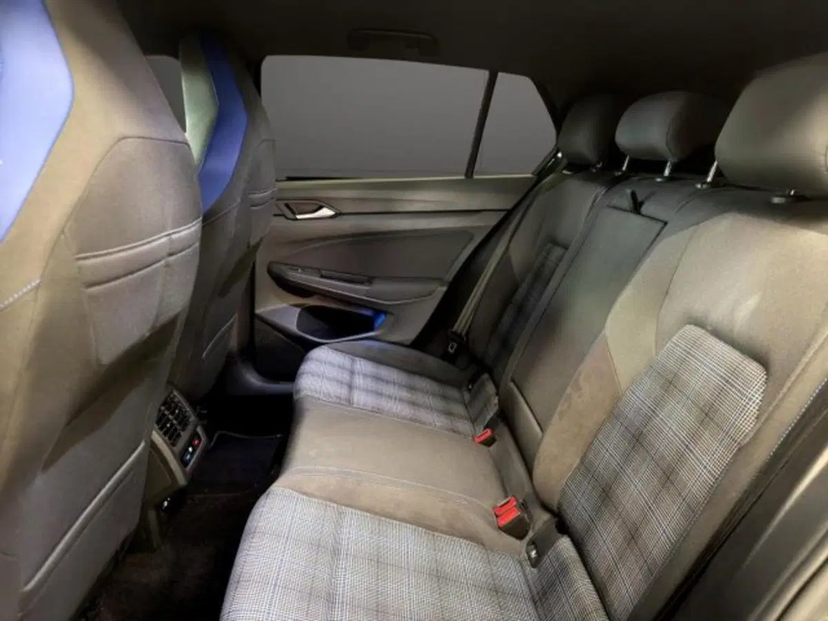Volkswagen Golf usata a Novara (12)