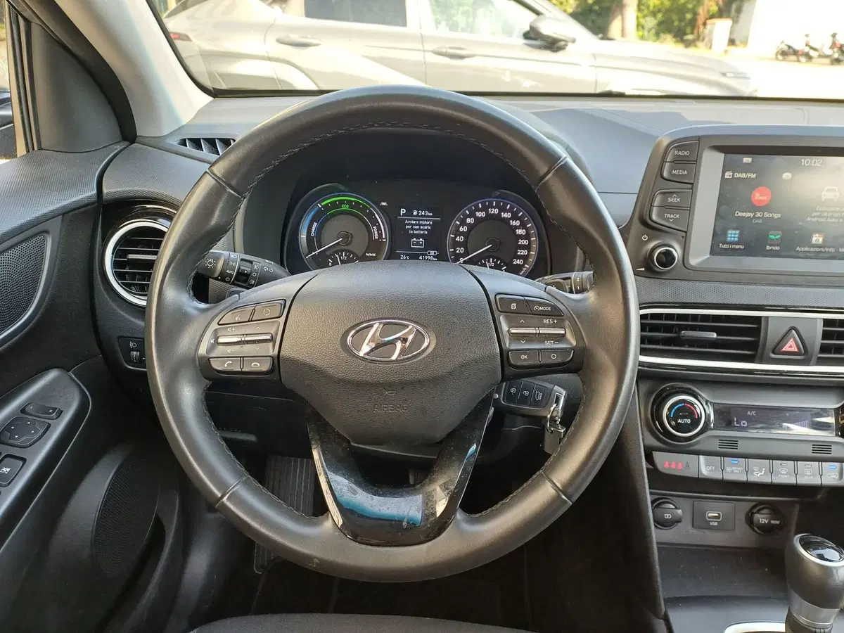 Hyundai Kona usata a Alessandria (11)