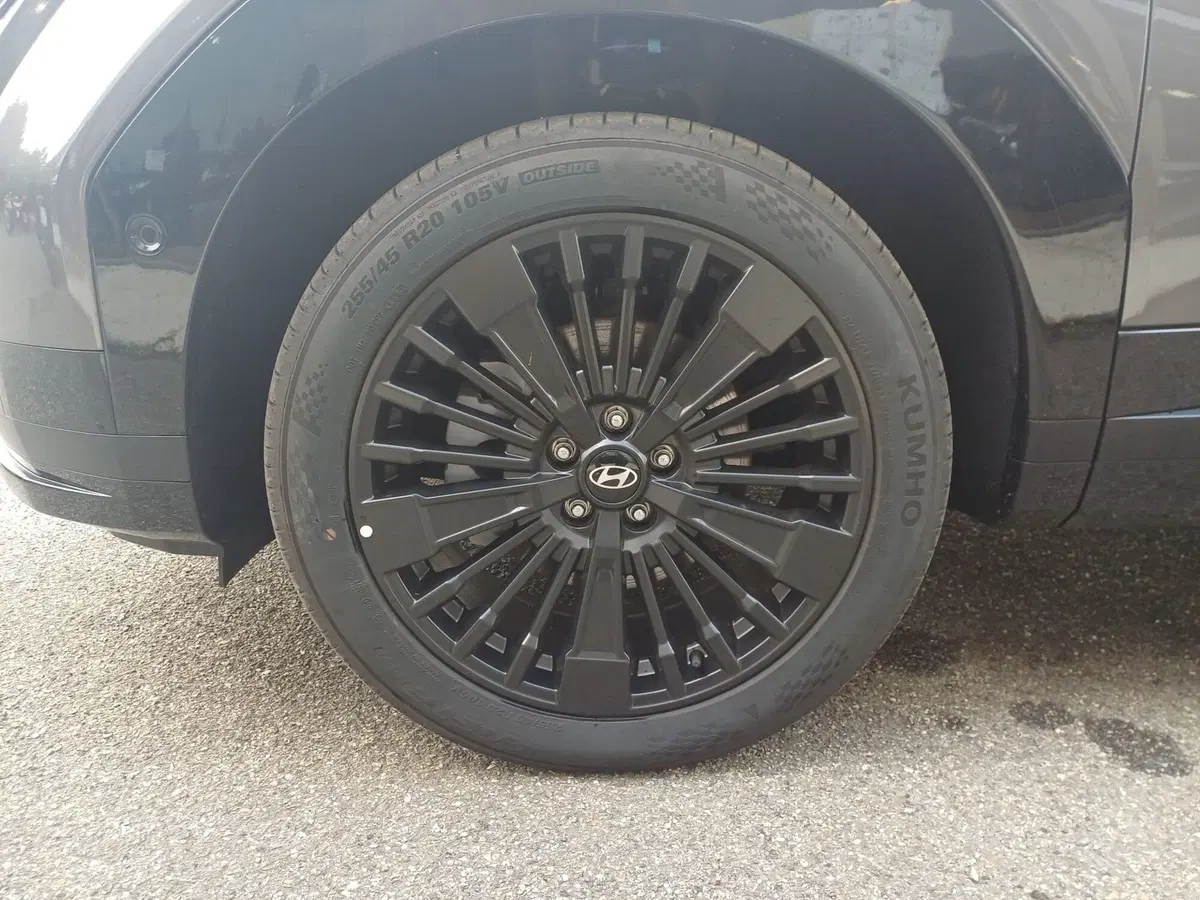 Hyundai Santa Fe nuova a Vercelli (14)