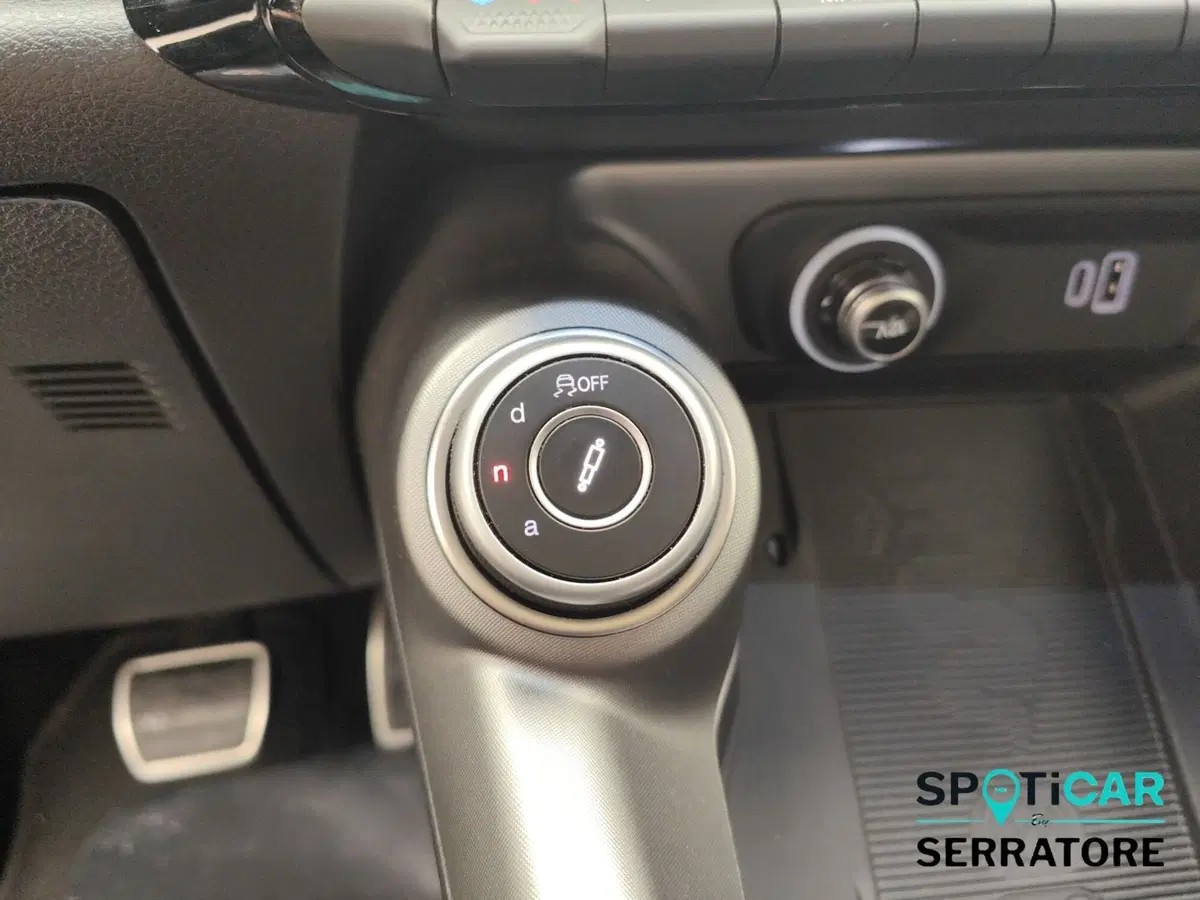 Alfa Romeo Tonale usata a Como (14)