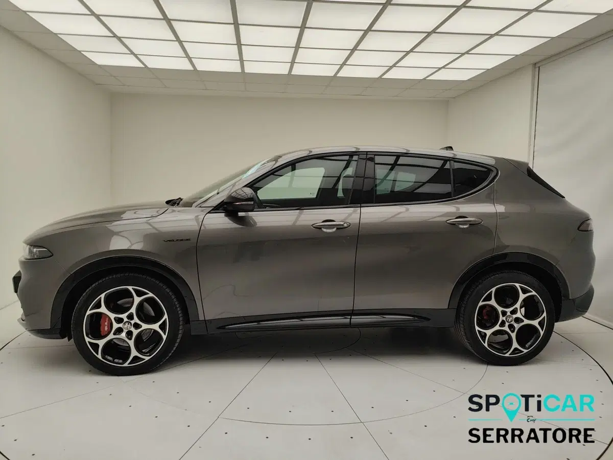 Alfa Romeo Tonale usata a Como (18)