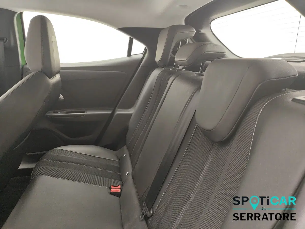Opel Mokka usata a Como (12)