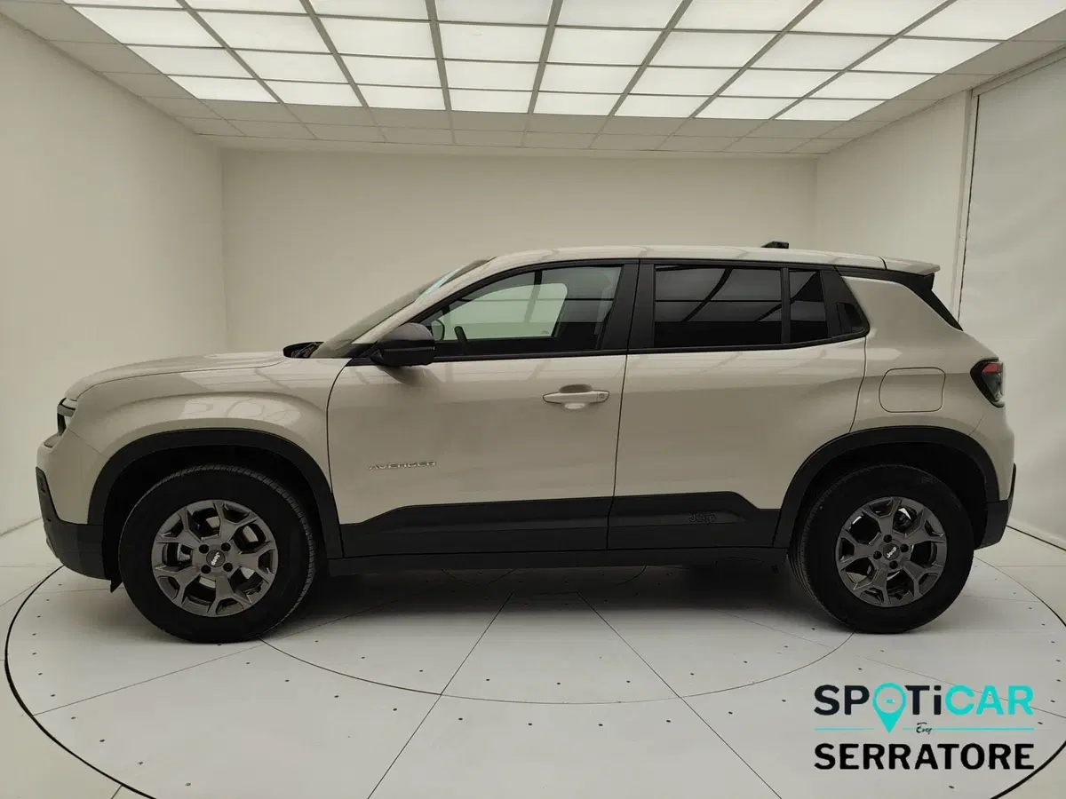 Jeep Avenger usata a Como (19)