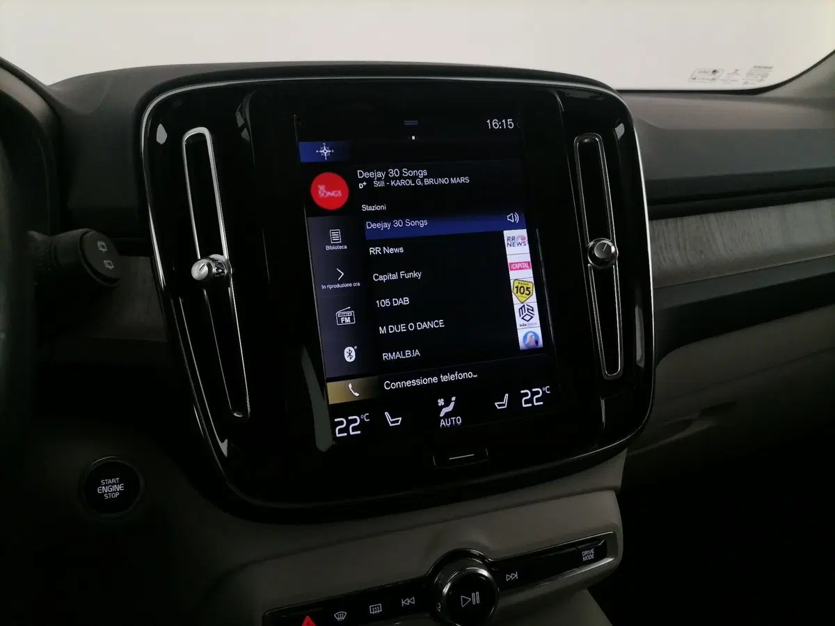 VOLVO Veicoli Commerciali XC40 usata a Roma (19)