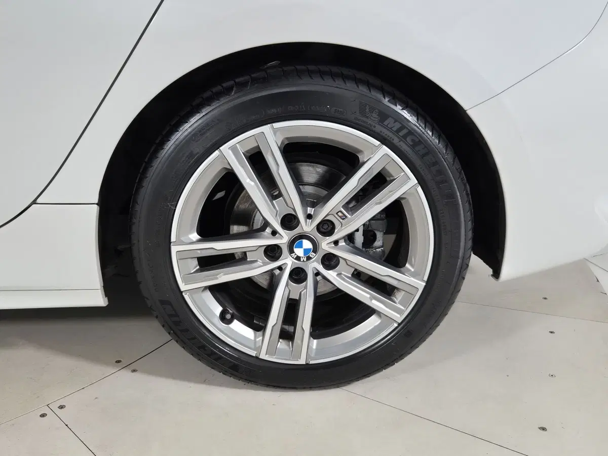 BMW Serie 1 5p. usata a Torino (15)