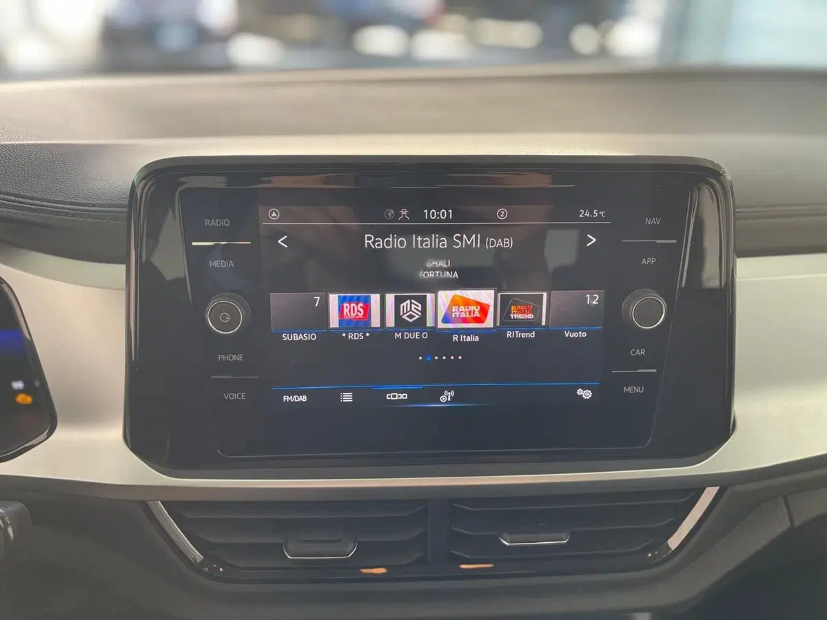 Volkswagen T-Roc usata a Napoli (12)