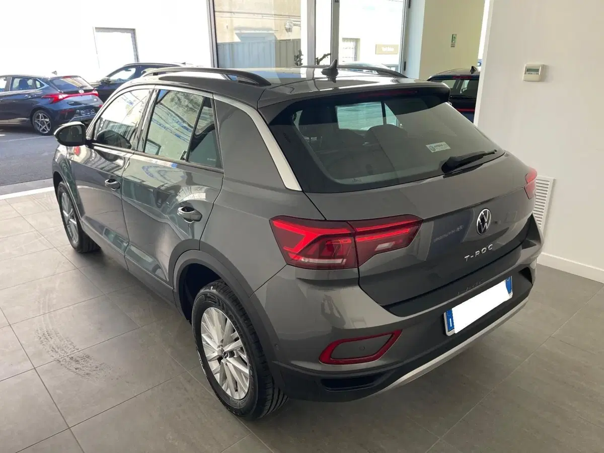 Volkswagen T-Roc usata a Napoli (4)