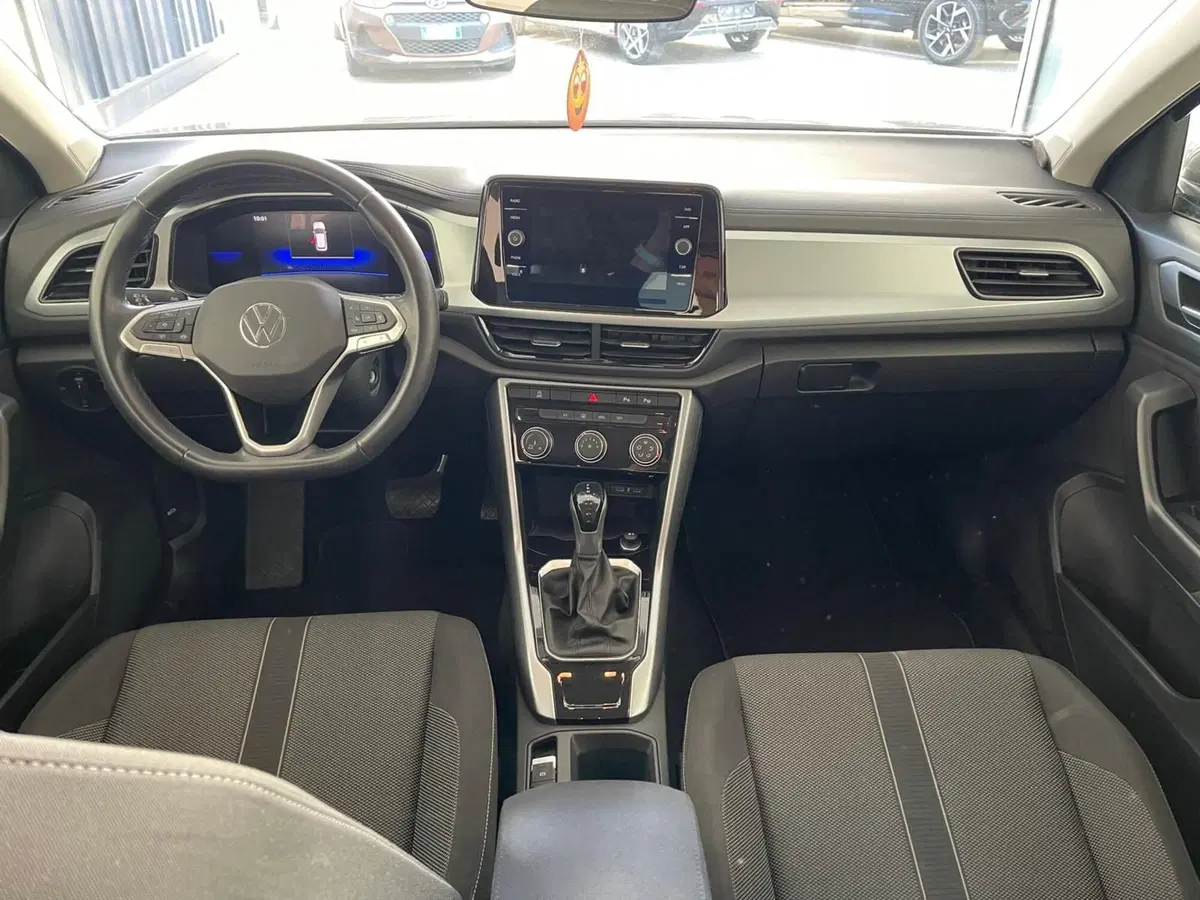 Volkswagen T-Roc usata a Napoli (9)