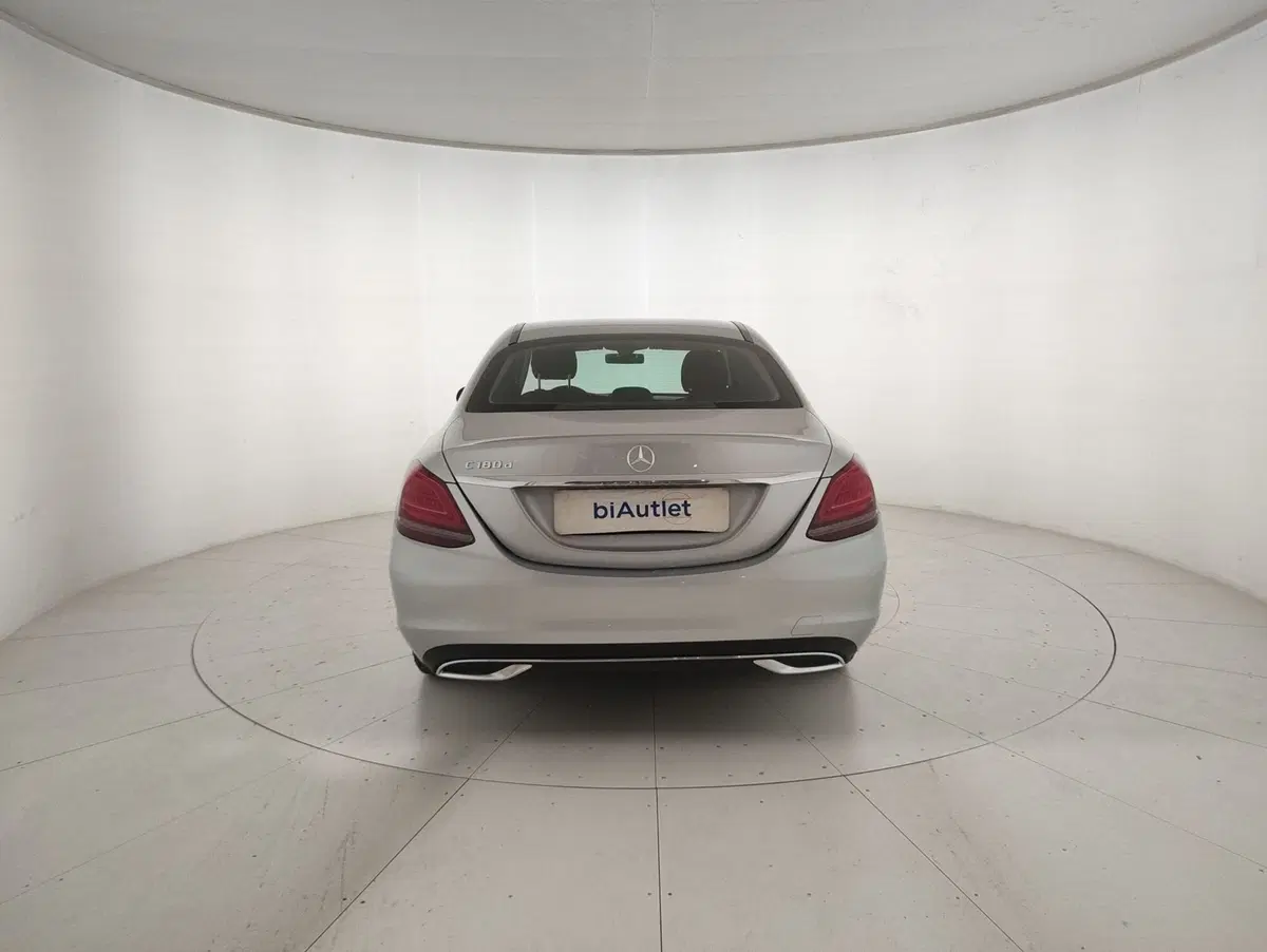 Mercedes-Benz Classe C usata  (3)