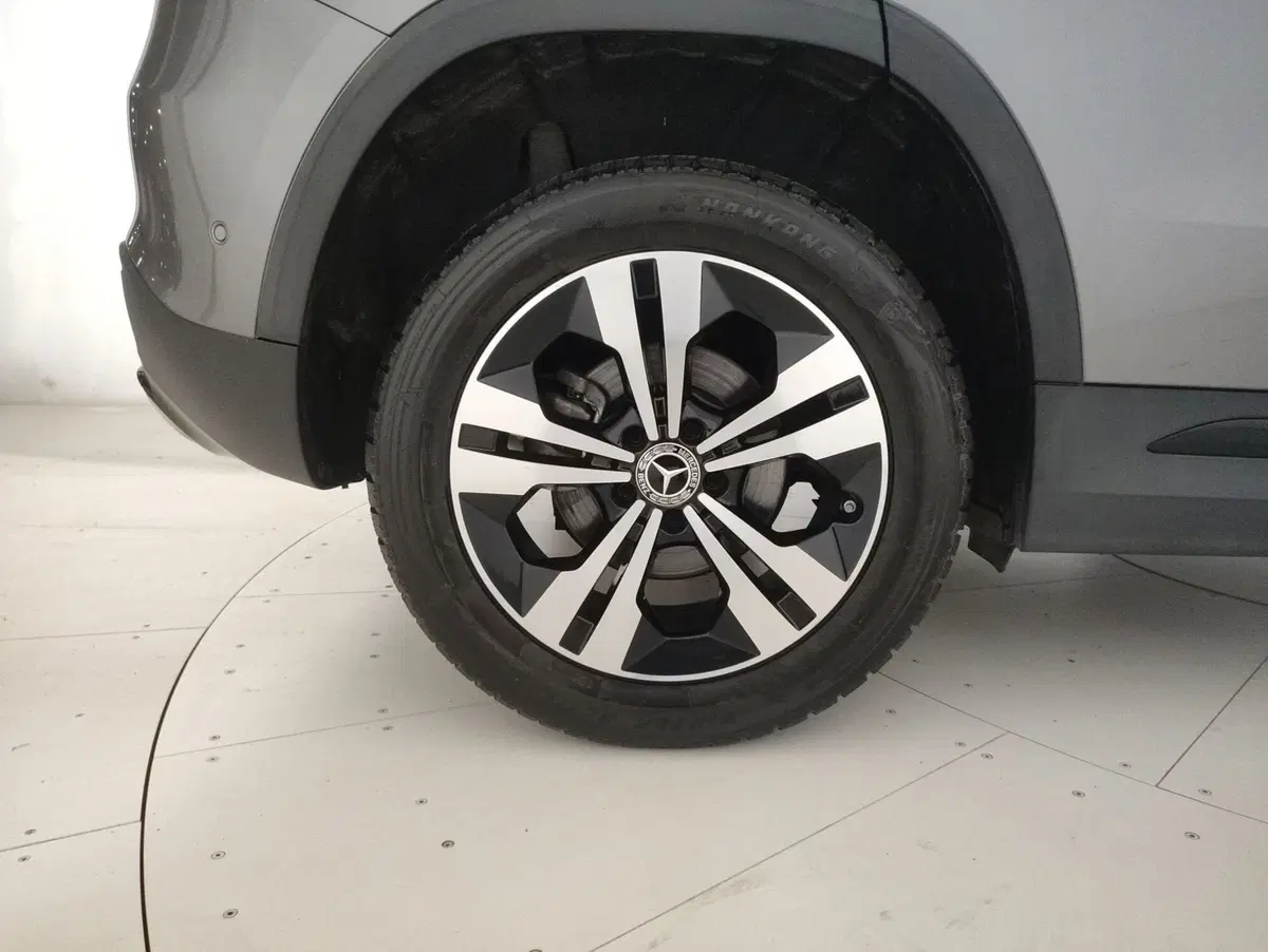 Mercedes-Benz GLA SUV usata a Alessandria (14)