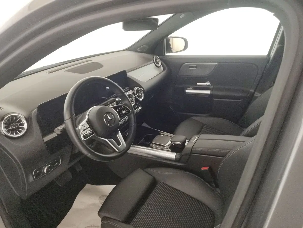 Mercedes-Benz GLA SUV usata a Alessandria (6)