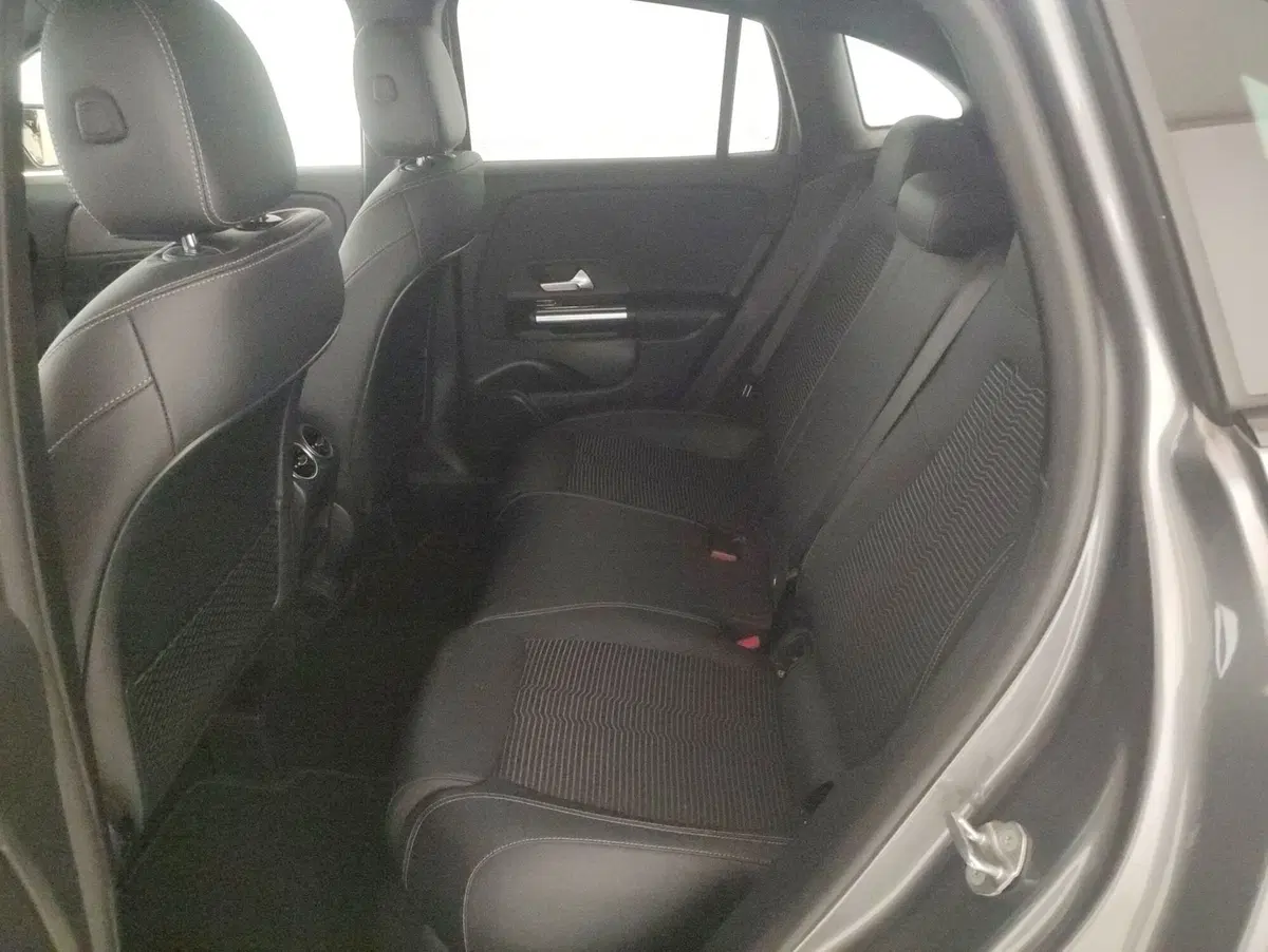 Mercedes-Benz GLA SUV usata a Alessandria (7)