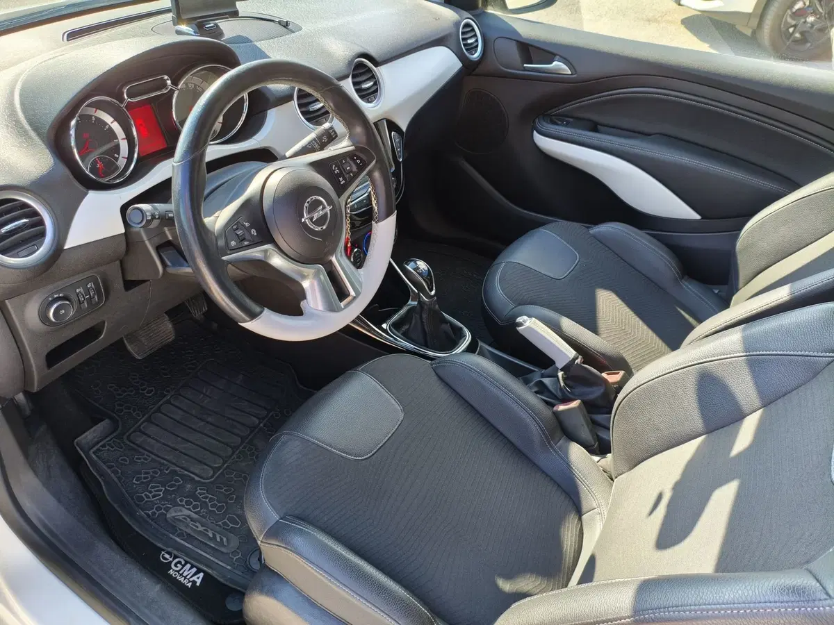 Opel Adam usata a Matera (13)