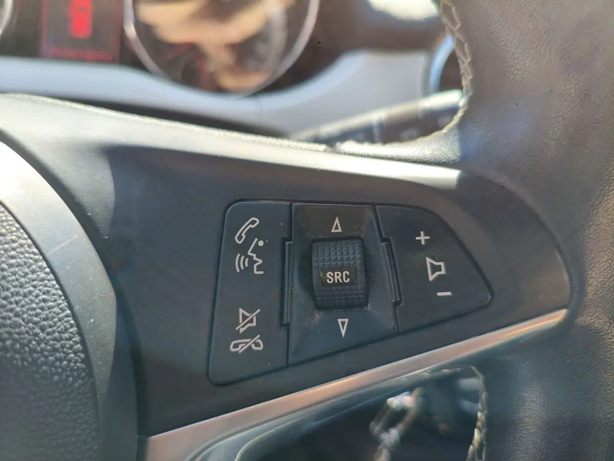 Opel Adam usata a Matera (16)
