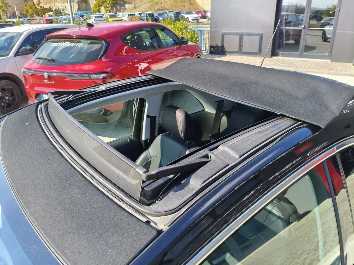 Opel Adam usata a Matera (8)