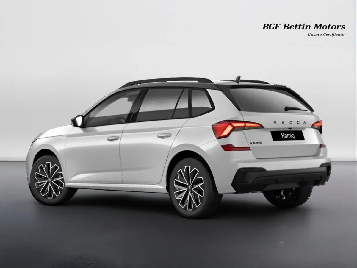 Skoda Kamiq nuova a Padova (2)
