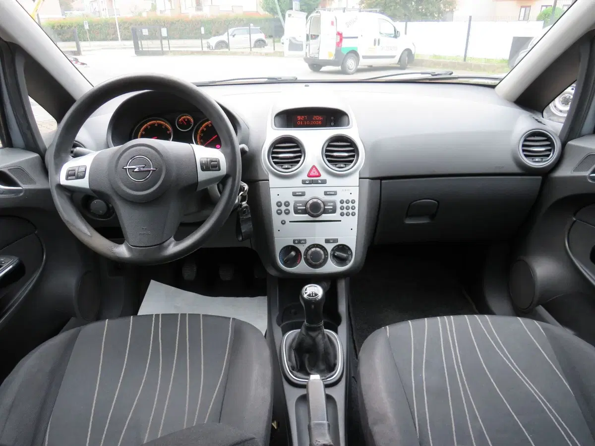 Opel Corsa usata a Monza e Brianza (7)
