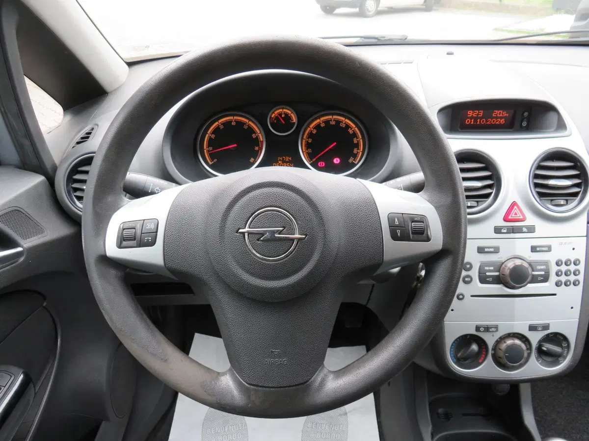 Opel Corsa usata a Monza e Brianza (8)