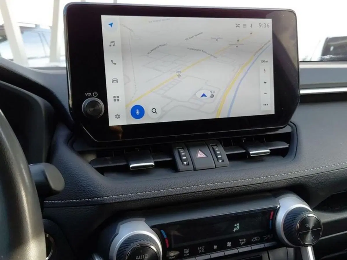 Toyota Rav4 usata a Cagliari (10)