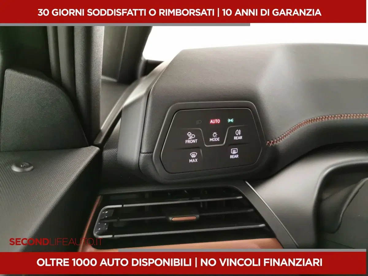 Cupra Born usata a Roma (12)