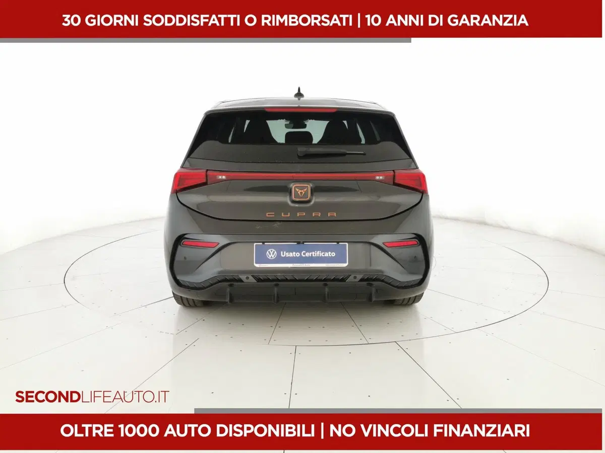 Cupra Born usata a Roma (4)
