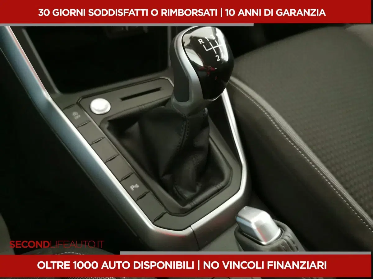 Volkswagen Taigo usata a Chieti (12)