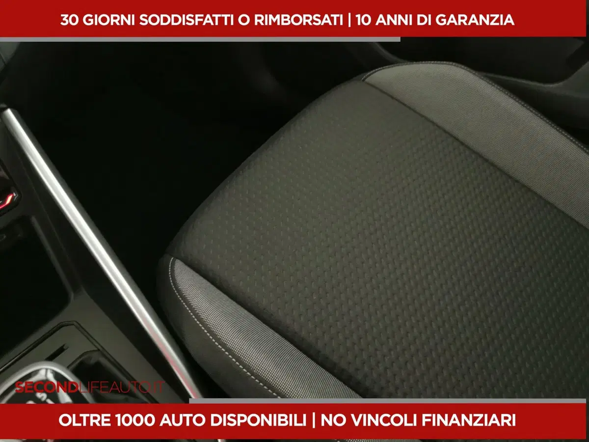 Volkswagen Taigo usata a Chieti (13)