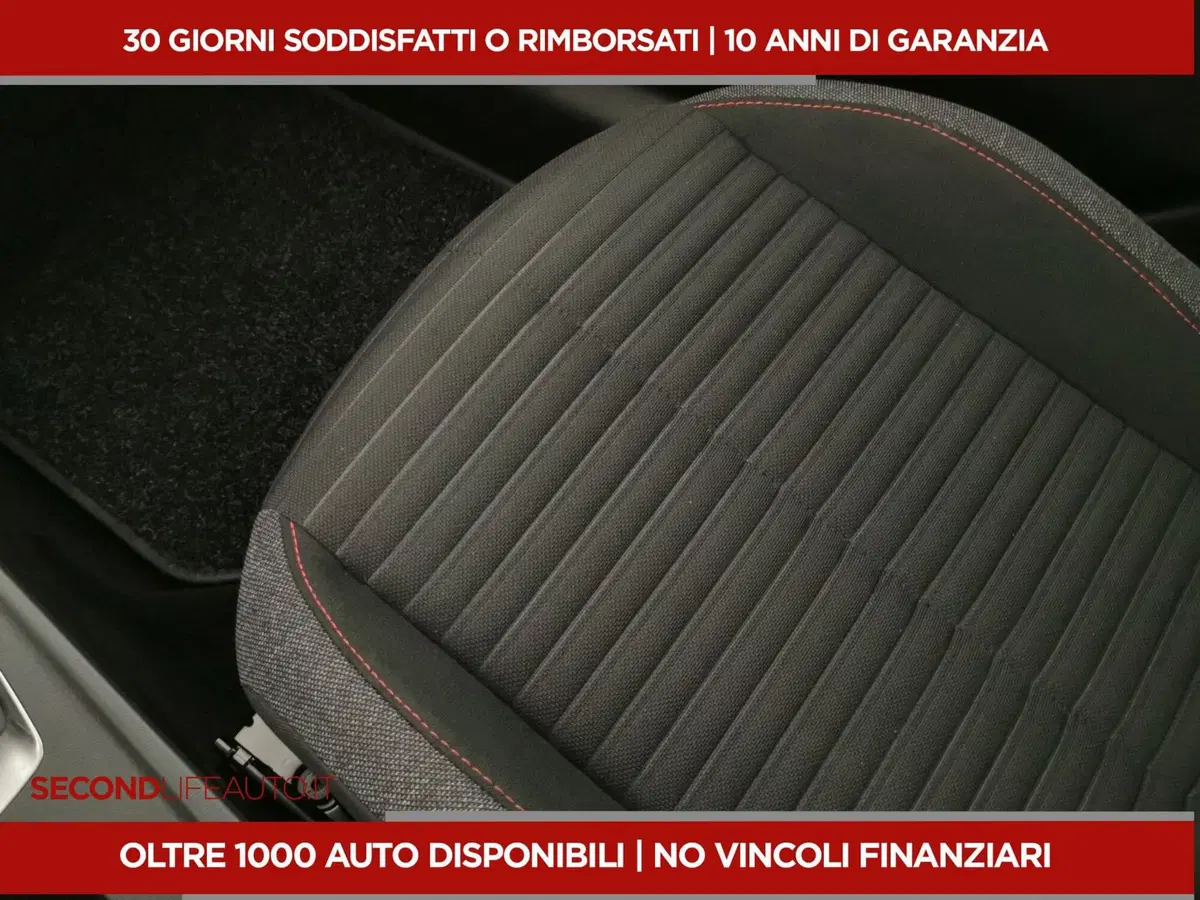 Peugeot 208 usata a Roma (14)