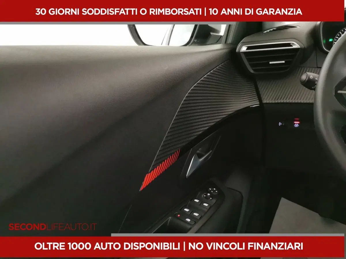 Peugeot 208 usata a Roma (16)
