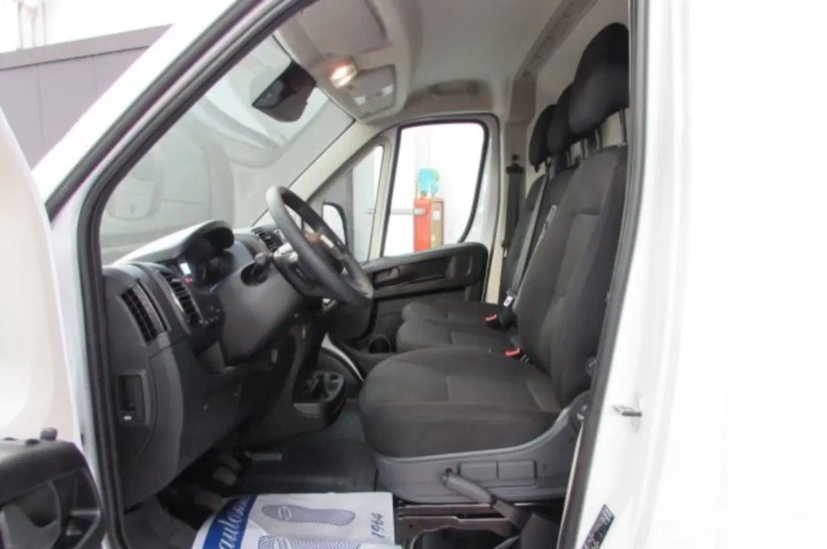 Fiat Ducato Furgone nuova a Milano (7)