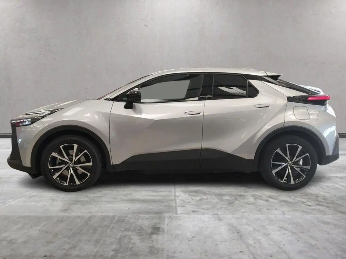 Toyota Toyota C-HR usata a Frosinone (2)