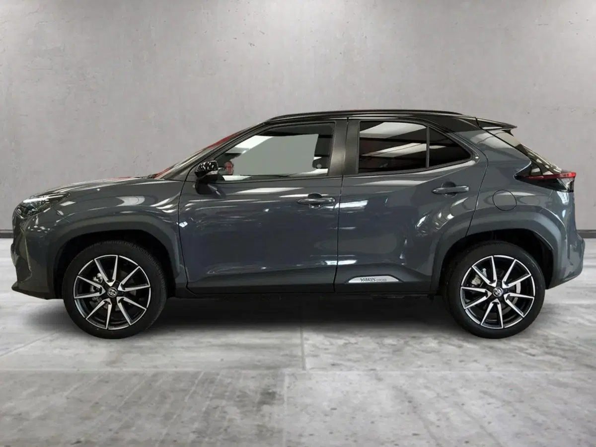 Toyota Yaris Cross usata a Frosinone (2)