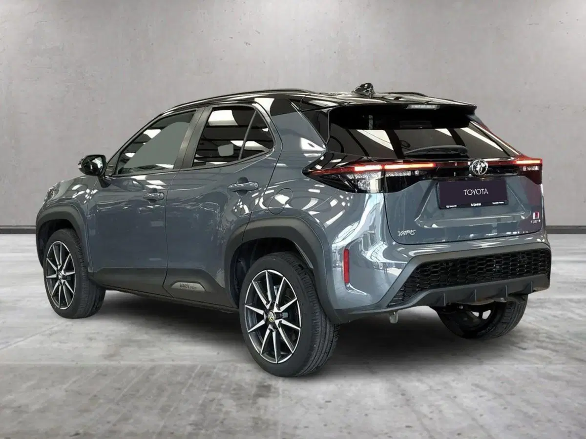 Toyota Yaris Cross usata a Frosinone (4)