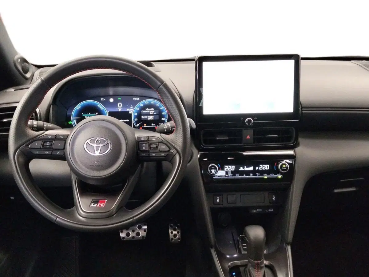 Toyota Yaris Cross usata a Frosinone (7)