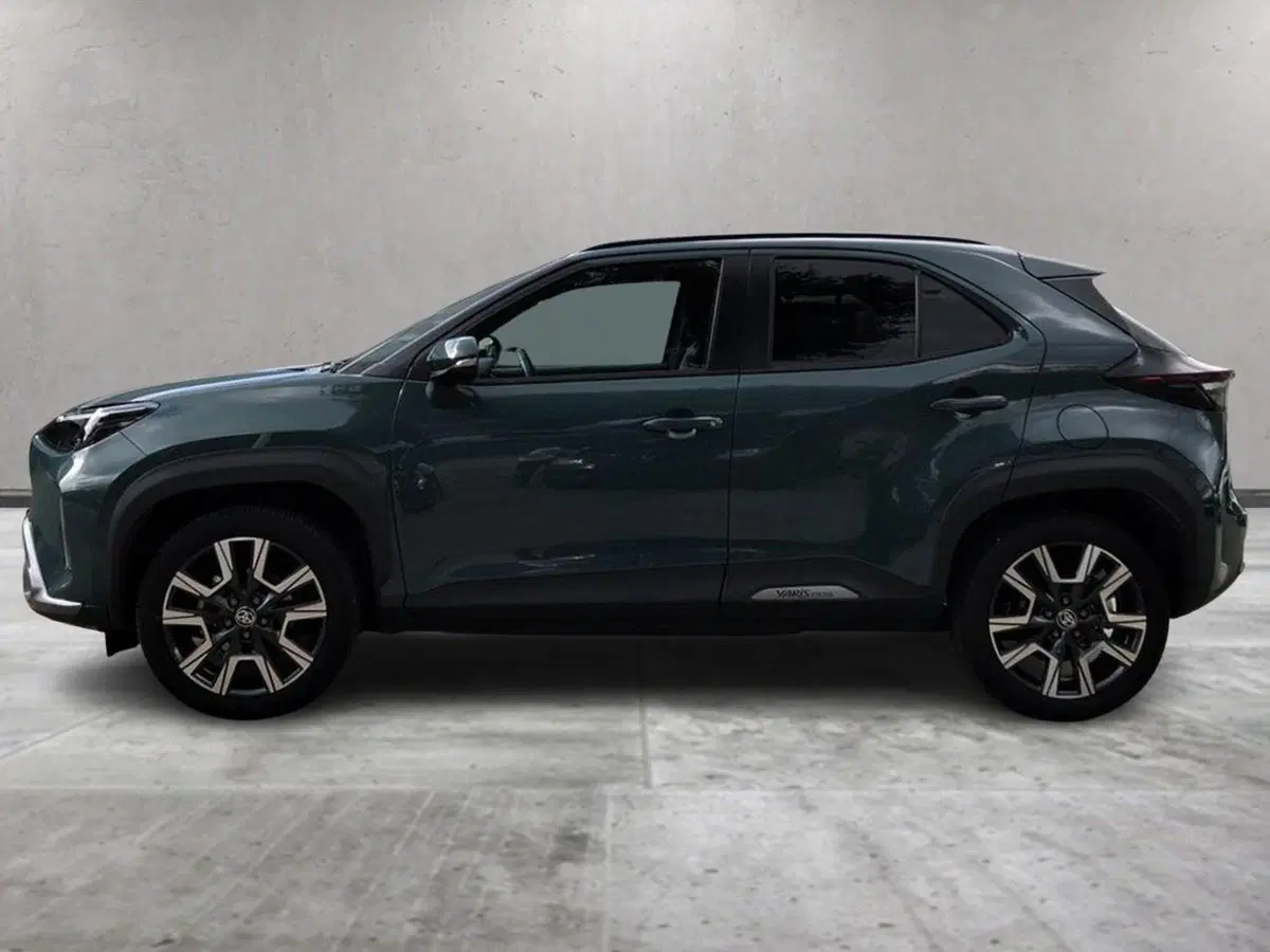 Toyota Yaris Cross usata a Frosinone (4)