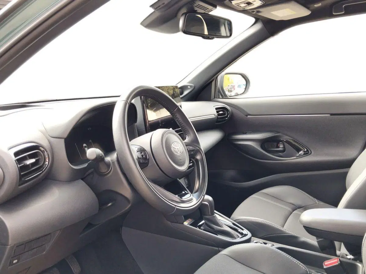Toyota Yaris Cross usata a Frosinone (6)