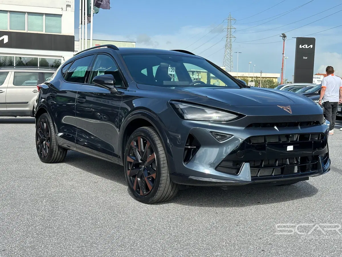 Cupra Formentor nuova a Livorno (3)