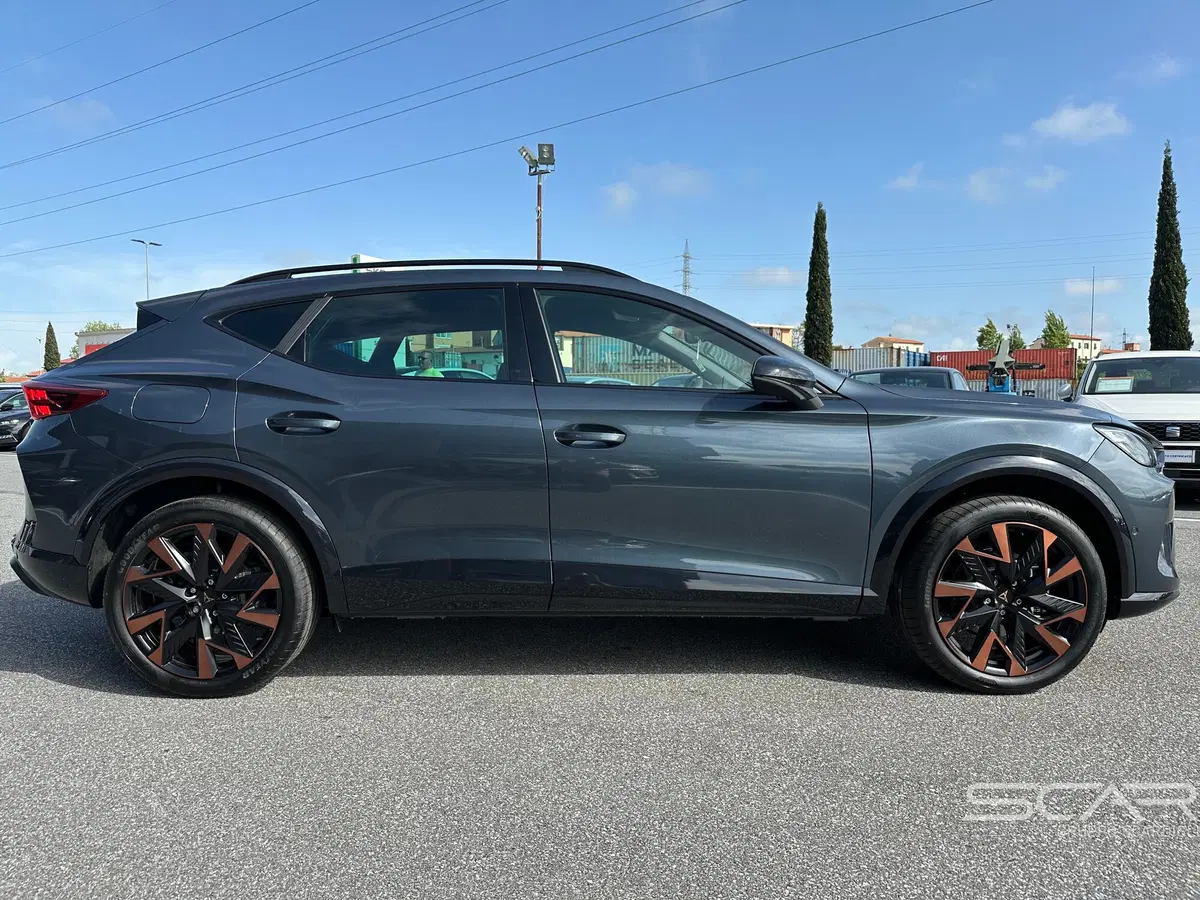 Cupra Formentor nuova a Livorno (4)