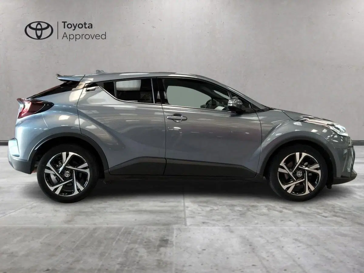 Toyota Toyota C-HR usata a Frosinone (3)