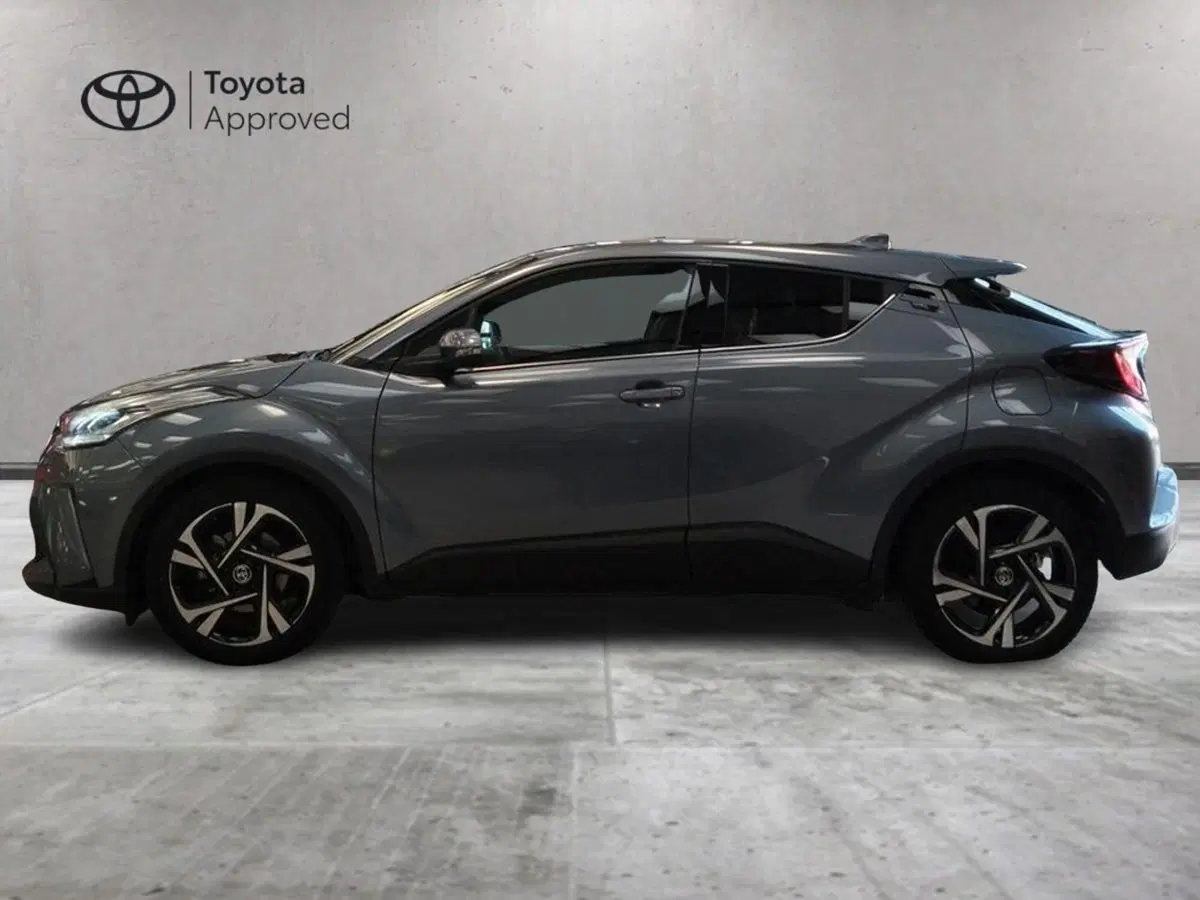 Toyota Toyota C-HR usata a Frosinone (5)