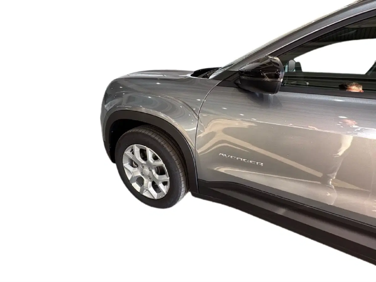 Jeep Avenger nuova a Agrigento (12)